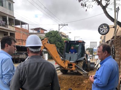 O SANEAR restabeleceu o fornecimento de água em 12 bairros de Colatina após rompimento de adutora