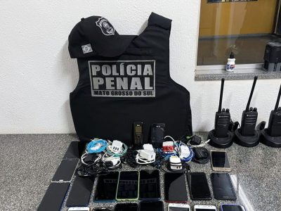 Operação apreende mais de mil celulares em presídios do país