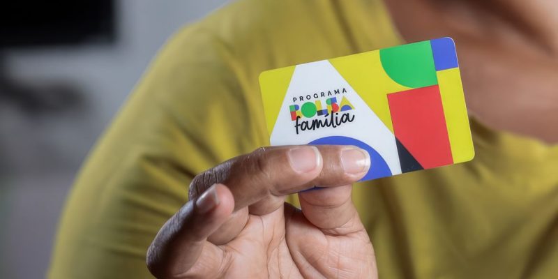Caixa paga novo Bolsa Família a beneficiários com NIS de final 4