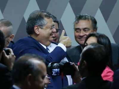 Senado aprova indicação de Flávio Dino para ministro do STF