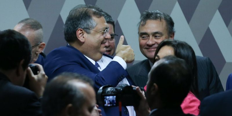 Senado aprova indicação de Flávio Dino para ministro do STF