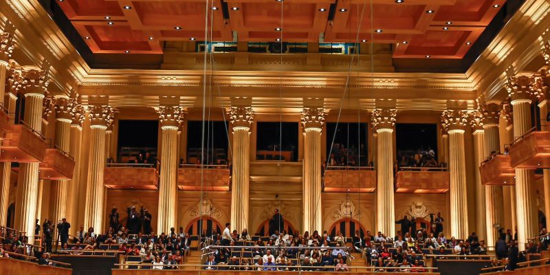 “Para estar no ‘berço do conhecimento’ não é preciso nascer em berço de ouro”, diz Lula em celebração de 90 anos da USP