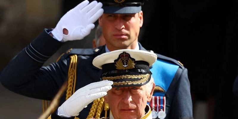 Com câncer, rei Charles vai abdicar do trono? Entenda