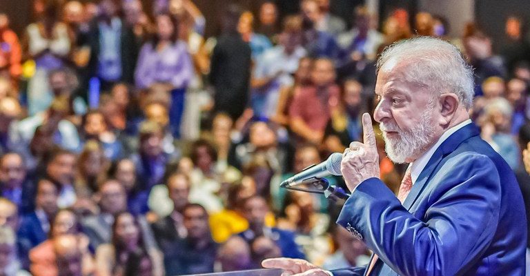 “Resultado de políticas públicas civilizatórias”, diz Lula ao anunciar pacote de investimentos em Minas
