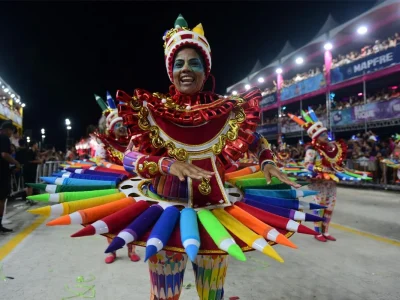 MUG é bicampeã com aquarela de Homero Massena