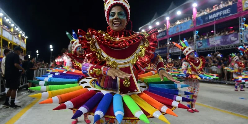 MUG é bicampeã com aquarela de Homero Massena