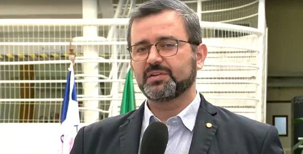 Nésio Fernandes, ex-secretário no ES, é exonerado do Ministério da Saúde