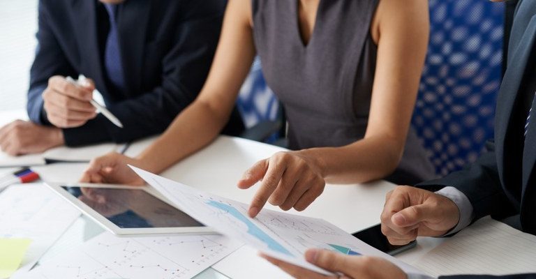 Mulheres recebem 19,4% a menos que os homens, aponta 1º Relatório de Transparência Salarial