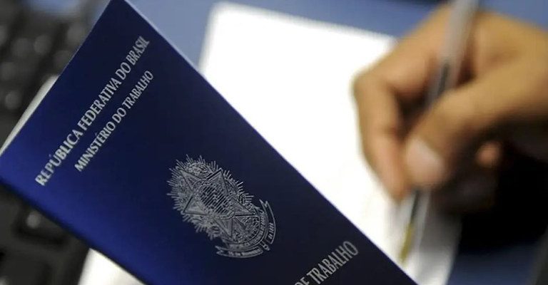 Brasil gera 306 mil novos postos de trabalho em fevereiro e soma saldo de quase meio milhão no bimestre