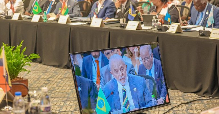 Na CELAC, Lula exalta potencial de latino-americanos e caribenhos como bloco integrado