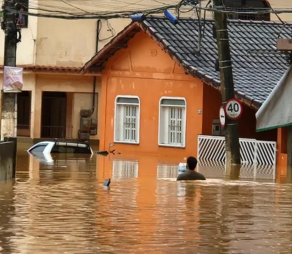 Chuva deixa quatro pessoas mortas em Mimoso do Sul