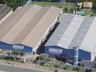 Andaluz, indústria da região da Serra, abre vagas de emprego para profissionais de nível médio com A Andaluz, especializada na fabricação de produtos para o setor