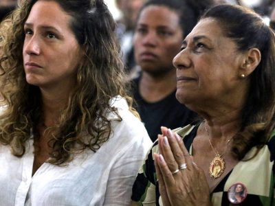 Envolvimento de delegado surpreende famílias de Marielle e Anderson