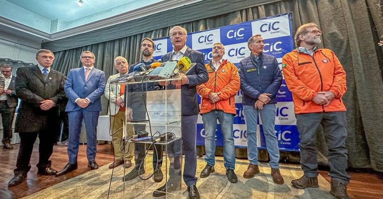 Governo aprova mais de 400 planos de trabalho para o Rio Grande do Sul