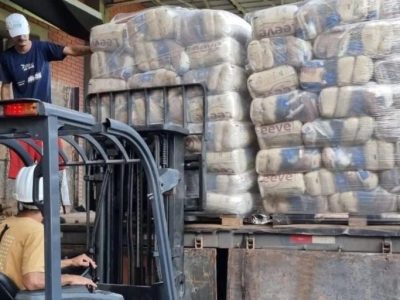 Começa distribuição de 52 mil cestas de alimentos à população afetada pelas enchentes no Rio Grande do Sul