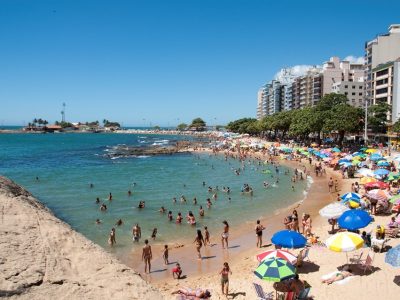 Mais de 95% dos turistas avaliam a hospitalidade capixaba como ótima