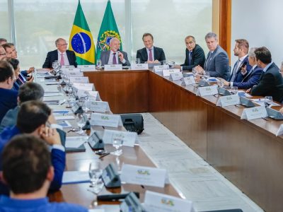 Em reunião com Lula, setor automotivo destaca aumento de vendas e volta do Salão do Automóvel