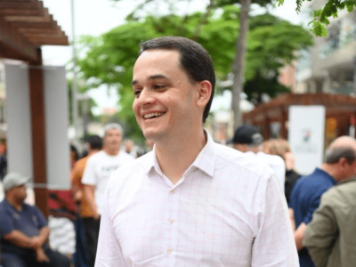Lorenzo Pazolini é reeleito no 1º turno como prefeito de Vitória