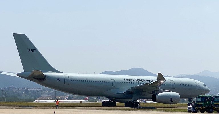 Chega ao Brasil o sexto voo de repatriação do Líbano, com 212 passageiros
