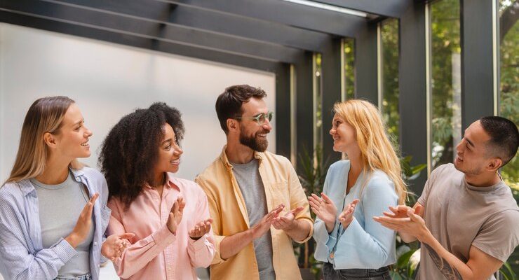 Como os Ambivertidos Podem Melhorar Seu Networking Empresarial