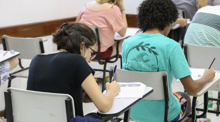 Redação do Enem: como construir uma introdução exemplar