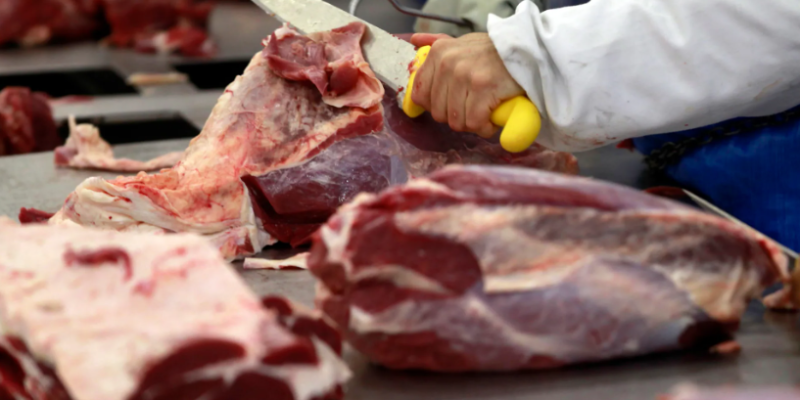 China inaugura investigação sobre importações de carne bovina oriundas do Brasil