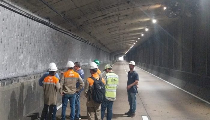 Rio: estrutura cai e Túnel Santa Bárbara fecha por tempo indeterminado