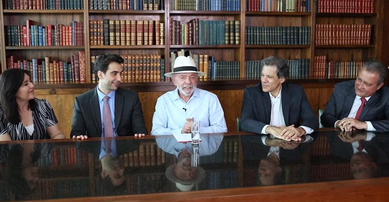 “Você vai ser o presidente com mais autonomia que o Banco Central já teve”, diz Lula para Gabriel Galípolo