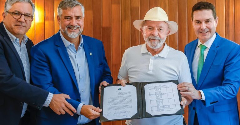 Governo Federal lança fundo para recuperar infraestruturas no Rio Grande do Sul