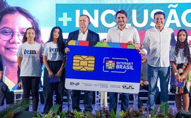 Programa Internet Brasil atingiu a marca de 159 mil chips entregues para estudantes em 2024