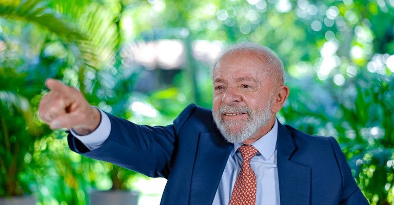 Lula: “Nesse país é proibido proibir as pessoas de sonharem”