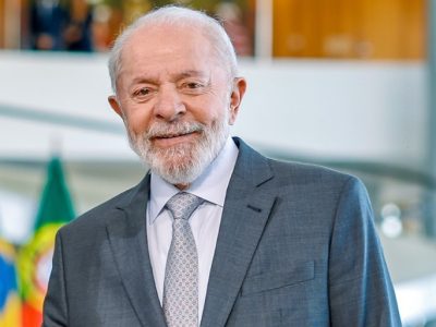O Brasil hoje está infinitamente melhor do que nós pegamos”, diz Lula sobre economia do país