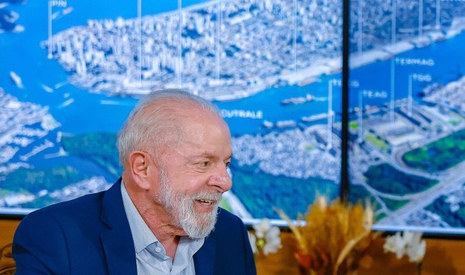 ‘Já dá para decretar carnaval em todo território nacional, né?’, diz Lula