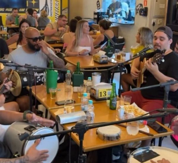 Música ao vivo gera disputa entre bares e moradores no ES