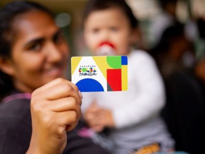 Mercado de trabalho aquecido e Bolsa Família levam Brasil à maior redução da desigualdade social dos últimos anos