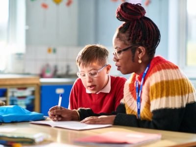 EDUCAÇÃO INCLUSIVA Governo Federal inicia curso de formação de professores em educação especial
