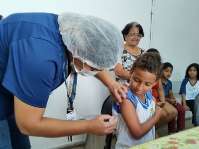 Vacinação nas Escolas públicas no ES segue até final de maio