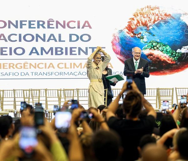 Retrato de ampla participação social, Conferência Nacional do Meio Ambiente é aberta em Brasília