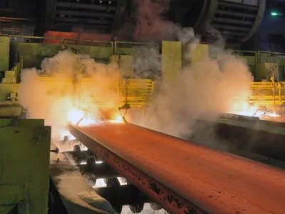 Sem Fôlego para Crescer: Indústria Clama por Reforma e Menos Tributos