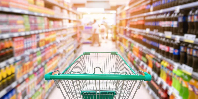 Supermercado abre mais de 450 vagas para PCDs; veja como se candidatar