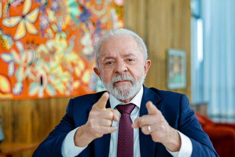 Equipe de Lula ouviu nos EUA que Trump não autorizou diálogo da Casa Branca com o Brasil