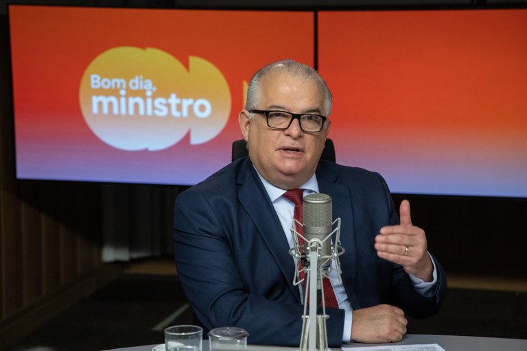 “Pequenos empreendedores não exportam tanto quanto deveriam”, diz Márcio França no Bom Dia, Ministro