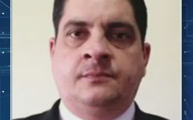 Moraes autoriza acareação, e Cid ficará frente a frente com ex-assessor de Bolsonaro