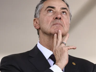 Barroso diz que julgamento de Bolsonaro ocorrerá com serenidade