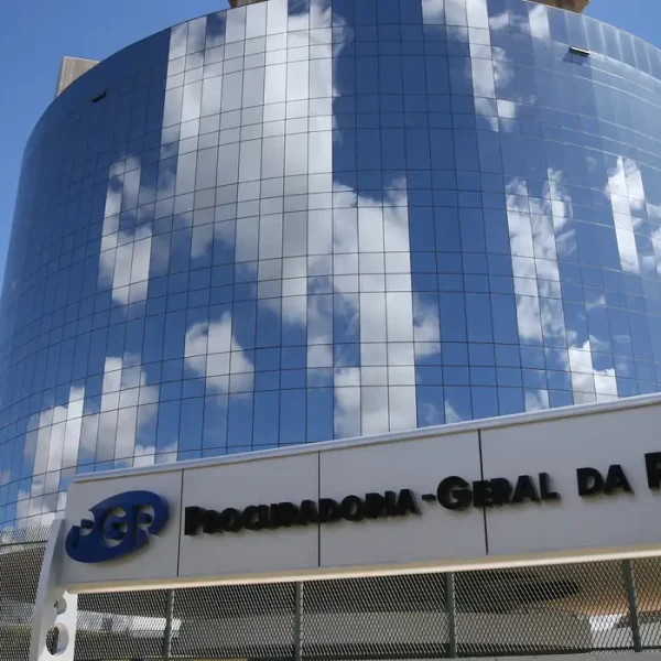 MPF pede suspensão de concurso da Marinha