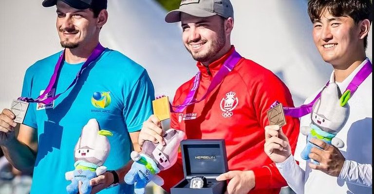 Há mais de dez anos no Bolsa Atleta, Marcus D’Almeida é vice-campeão mundial no tiro com arco