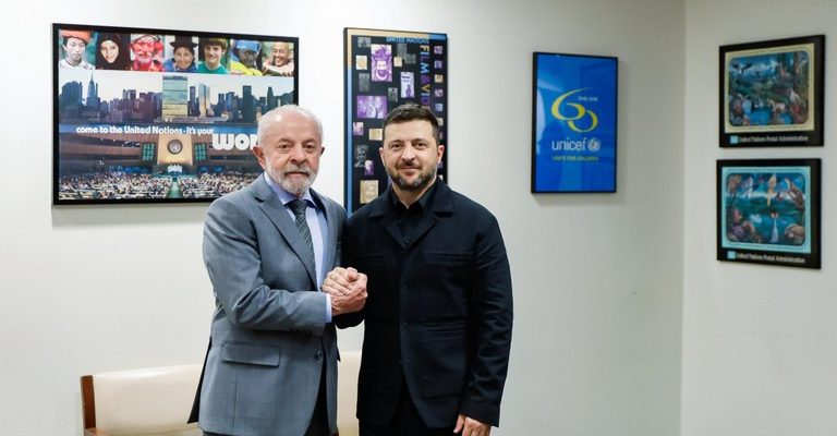 Encontro de Lula com o presidente da Ucrânia, Volodymir Zelensky