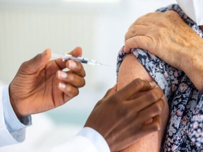 Brasil publica resultados de testes de primeira vacina 100% nacional