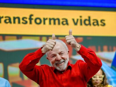 O Brasil do futuro será melhor que o Brasil do presente”, afirma Lula ao anunciar mais de R$ 100 milhões para cursinhos populares
