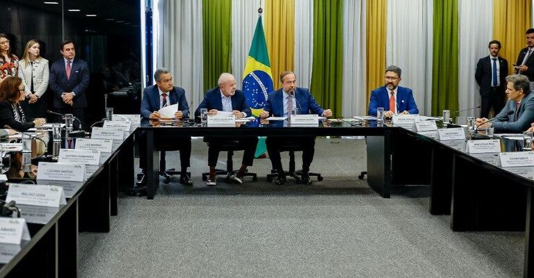 Presidente Lula participa da primeira reunião do Conselho Nacional de Política Mineral